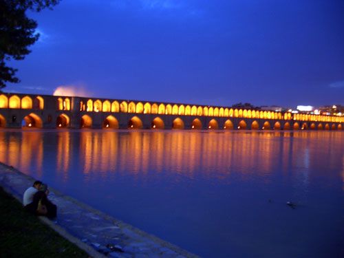 33-bogen brücke, isfahan: mit iran erlebnis reisen