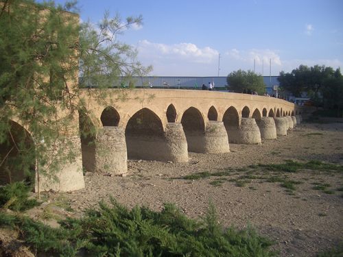 shahrestan brücke, isfahan: mit iran erlebnis reisen